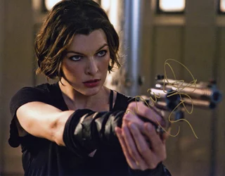 Milla Jovovich autograph