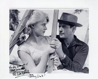 Eli Wallach autograph