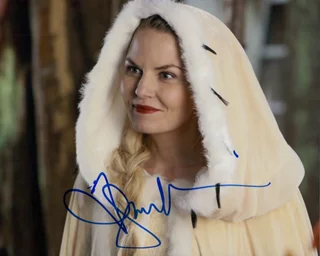 Jennifer Morrison autograph