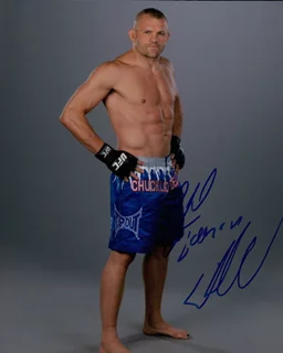 Chuck Liddell autograph