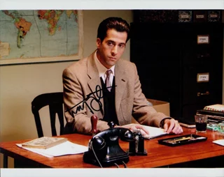 Troy Garity autograph