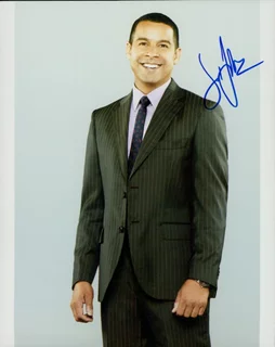 Jon Huertas autograph
