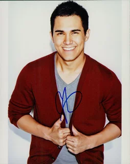 Carlos PenaVega autograph