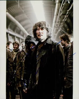 Kang-Ho Song autograph