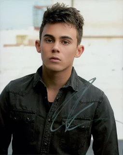 Tyler Alvarez autograph