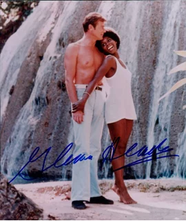 Gloria Hendry autograph