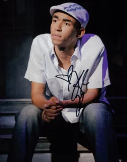 Kyle Beltran autograph