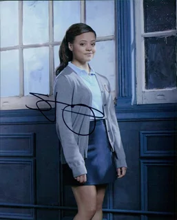 Sarah Jeffery autograph