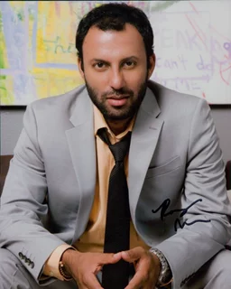 Rizwan Manji autograph