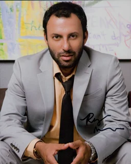 Rizwan Manji autograph