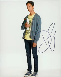 Danny Pudi autograph