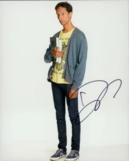 Danny Pudi autograph