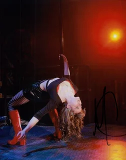 Maddisyn Carter autograph