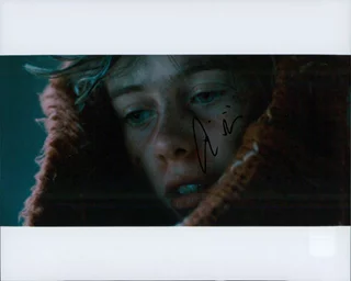 Sophia Lillis autograph