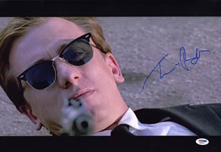 Tim Roth autograph