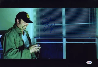 Jonathan Loughran autograph