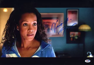Vivica A. Fox autograph