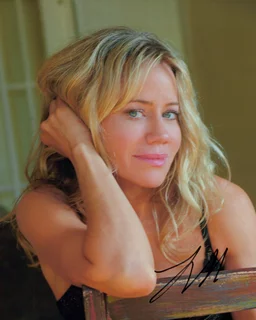 Tamara Clatterbuck autograph