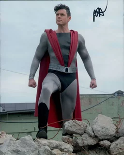 Brendan Hines autograph