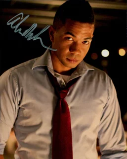 Alano Miller autograph