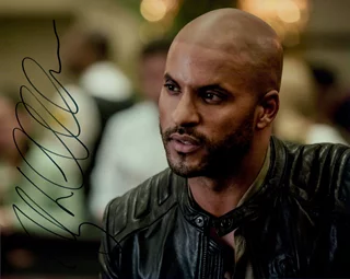Ricky Whittle autograph
