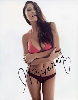 Arianny Celeste autograph