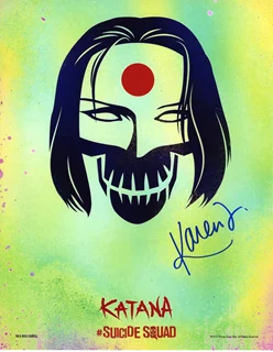 Karen Fukuhara autograph