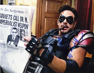 Jeffrey Dean Morgan autograph