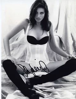 Stephanie Corneliussen autograph