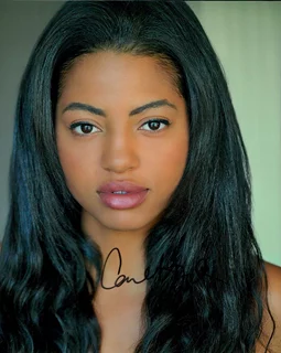 Camille Hyde autograph