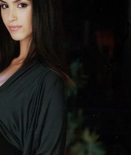 Shiva Negar autograph