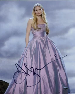 Jennifer Morrison autograph