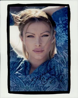 Stephanie Cheeva autograph
