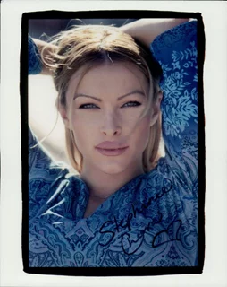 Stephanie Cheeva autograph