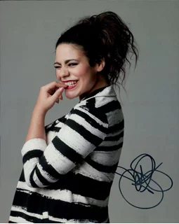 Jessica Marie Garcia autograph
