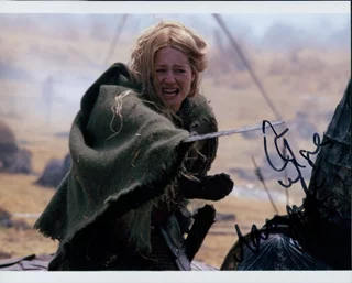 Miranda Otto autograph