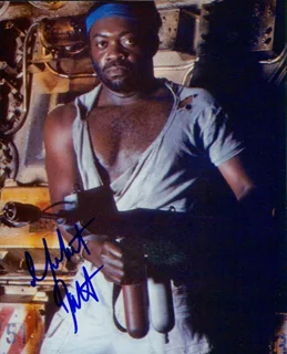 Yaphet Kotto autograph