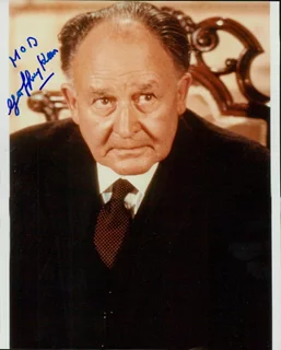Geoffrey Keen autograph