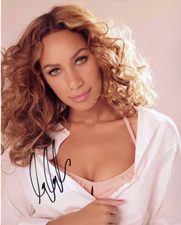 Leona Lewis autograph