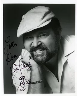 Dom DeLuise autograph