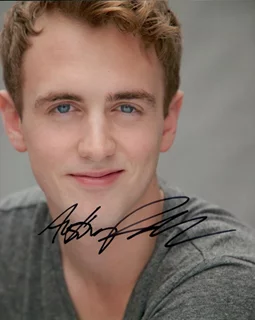 Austin Powell autograph