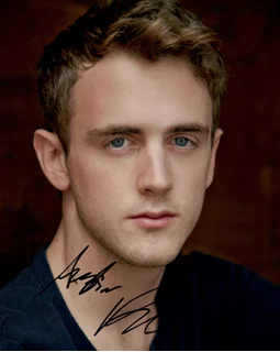 Austin Powell autograph