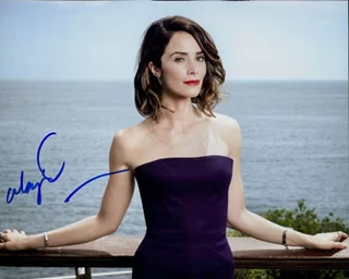 Abigail Spencer autograph