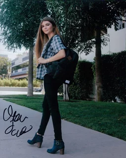 Olivia Jade autograph