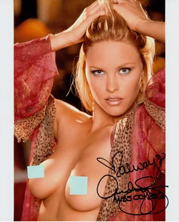 Audra Lynn autograph
