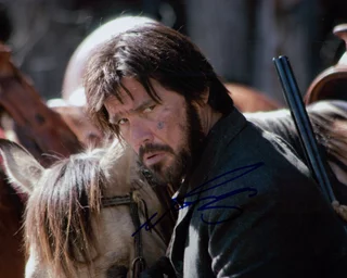 Josh Brolin autograph