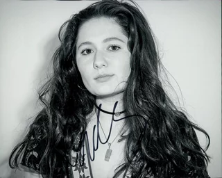 Emma Kenney autograph