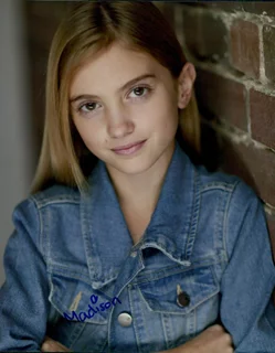 Madison Brydges autograph