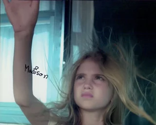 Madison Brydges autograph