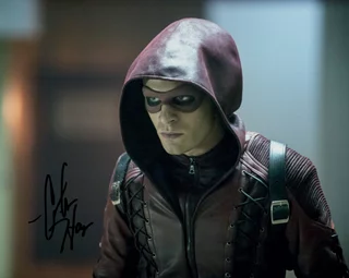 Colton Haynes autograph